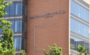 Разморозка активов россиян в Clearstream: новые возможности и юридические аспекты